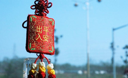 華體照明智慧路燈的安全“組合拳”，助力武漢建設(shè)智慧平安小區(qū)