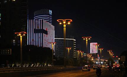 華體科技智慧路燈“桂冠”榮光璀璨合肥！