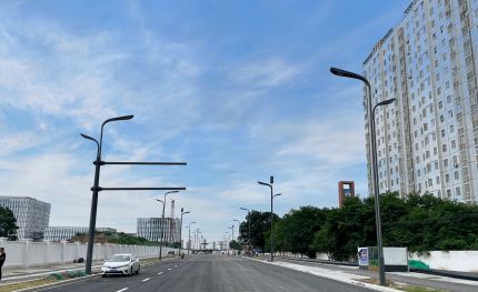 陜西西咸新區(qū)首條多桿合一道路！華體科技讓美與美好一路發(fā)生